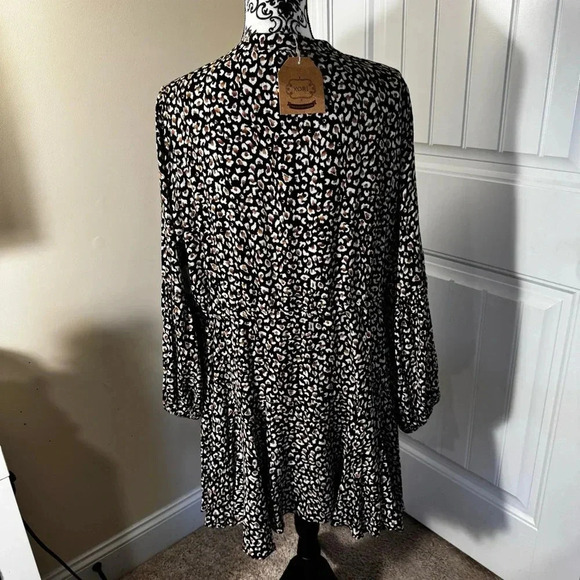 Kori Animal Print Dress NWT - Picture 7 of 9